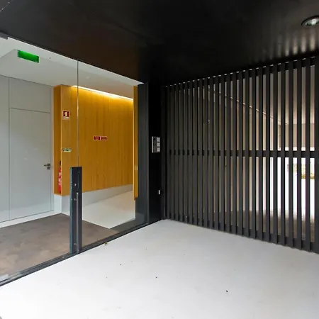 Balconies Of Cedofeita & Garage Apartment Porto Exterior photo
